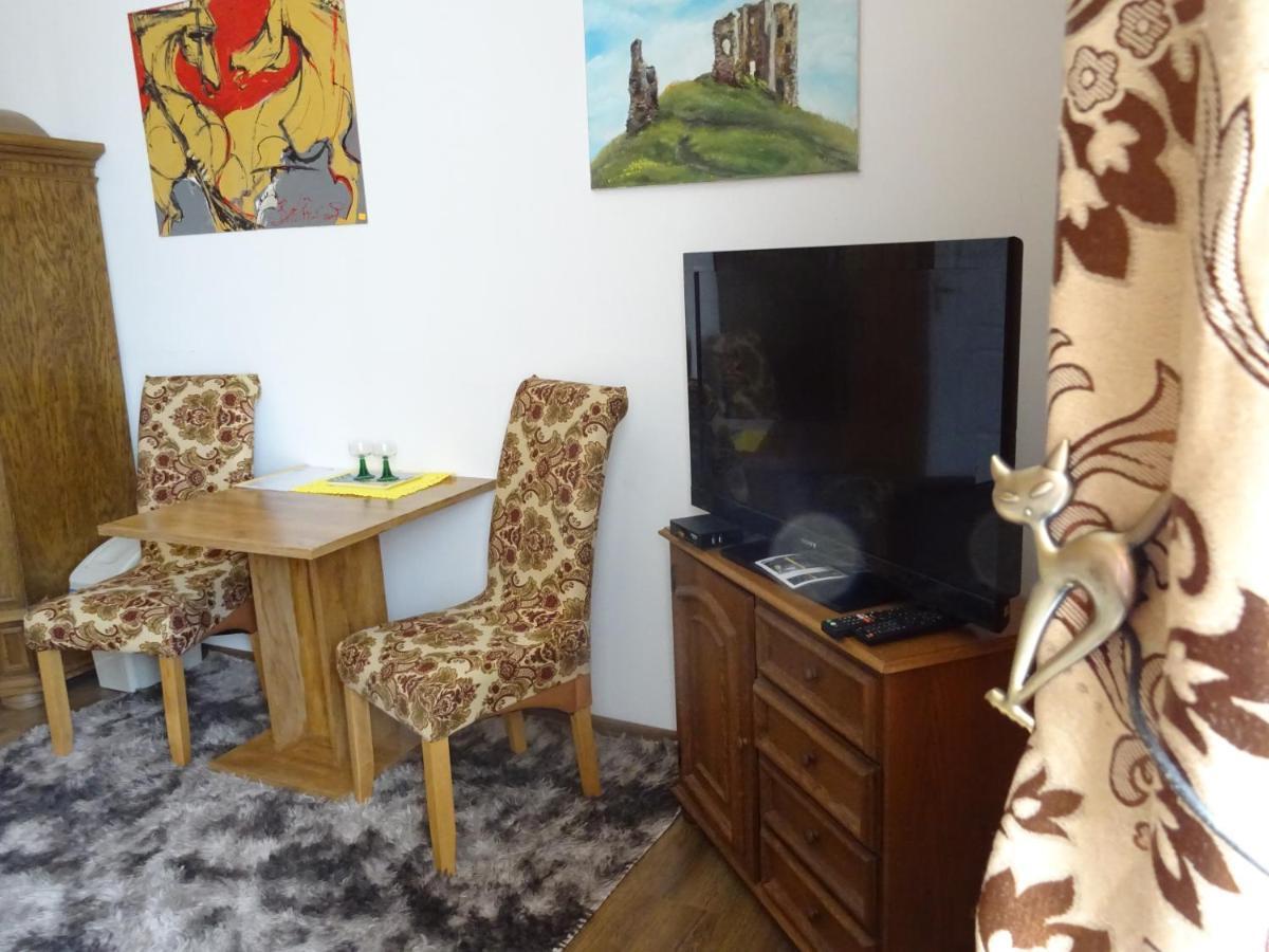 Guesthouse Ilona Velky Kamenec Ngoại thất bức ảnh