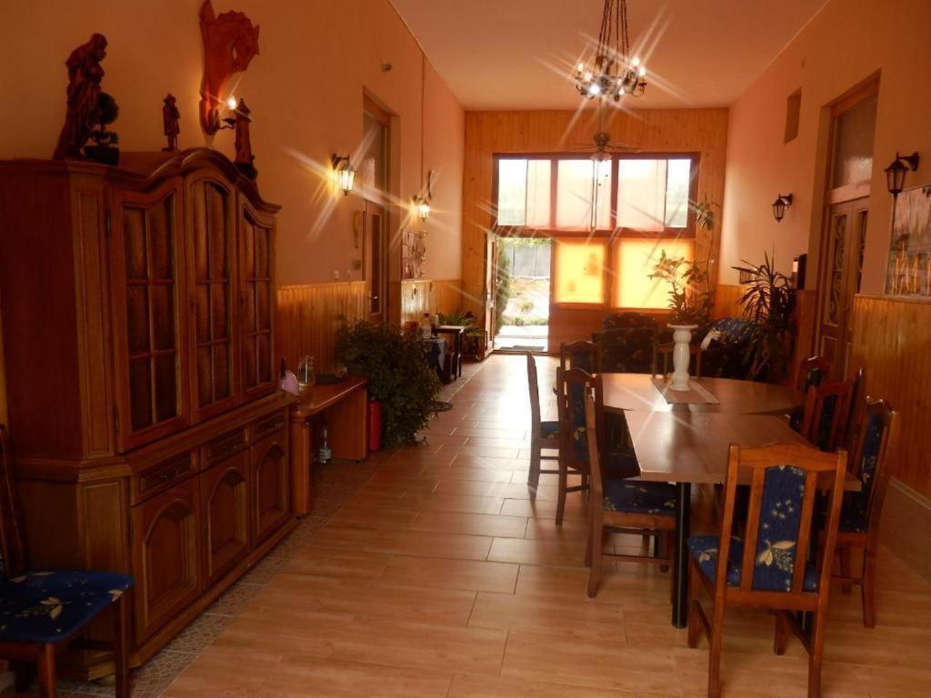 Guesthouse Ilona Velky Kamenec Ngoại thất bức ảnh