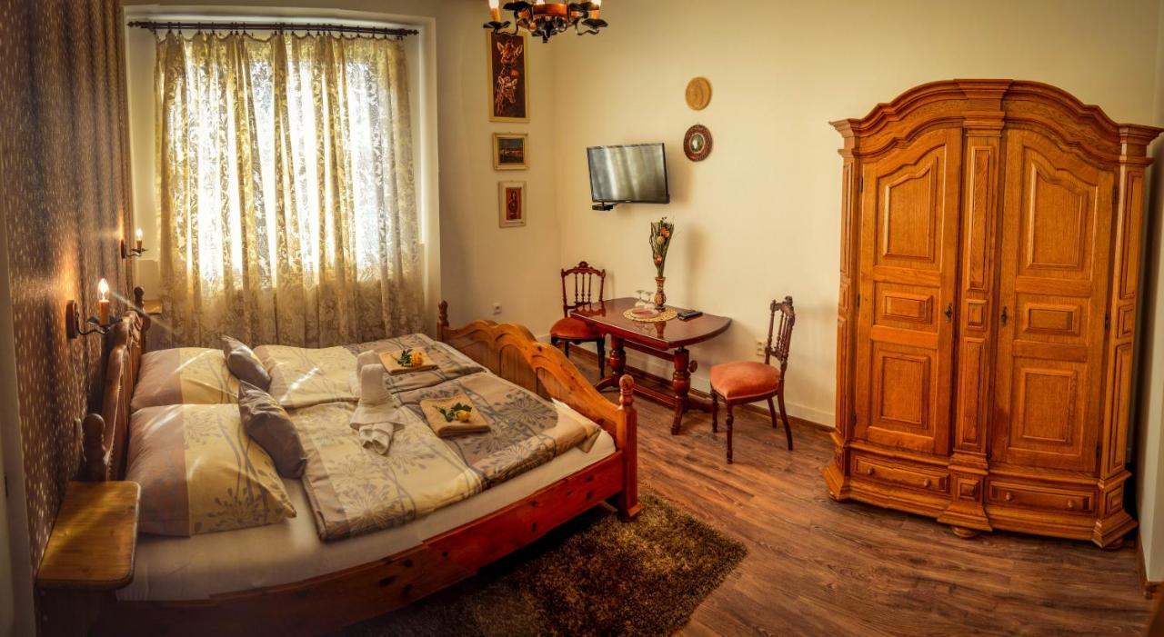 Guesthouse Ilona Velky Kamenec Ngoại thất bức ảnh